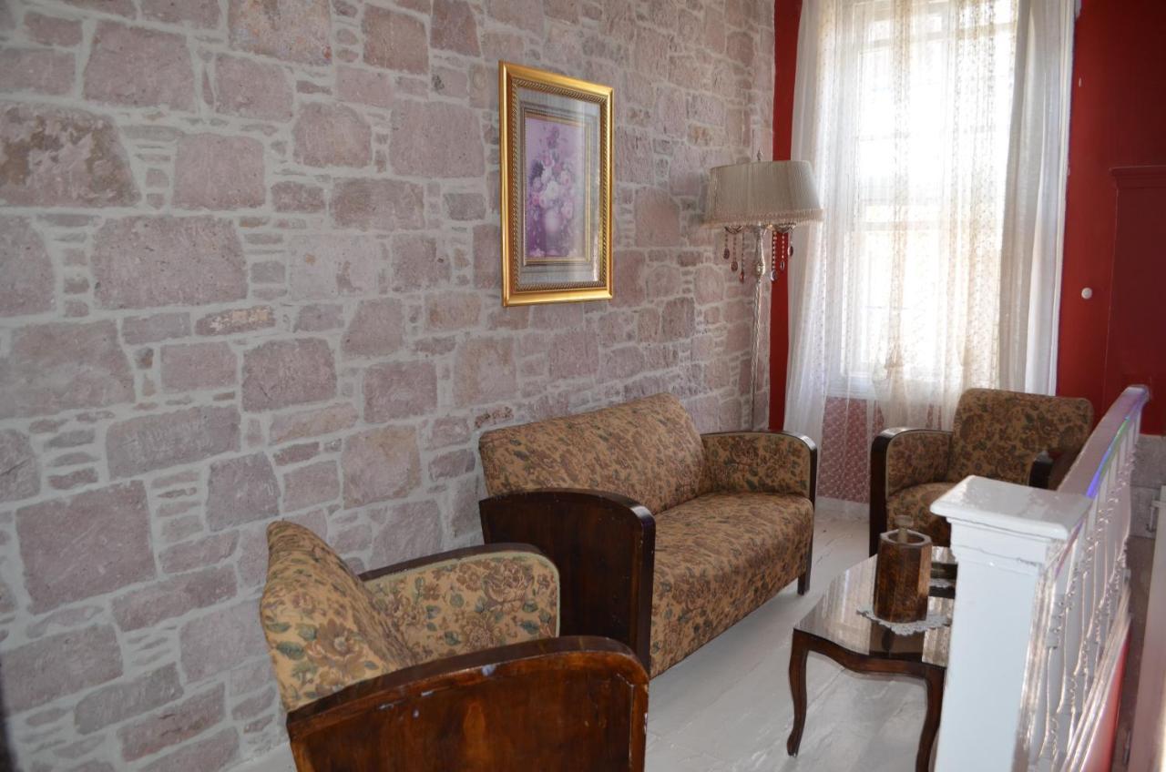 Cunda Adali Pansiyon Ayvalik Ngoại thất bức ảnh